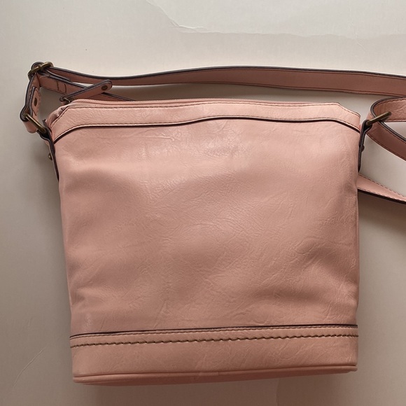 B.O.C. Crossbody or shoulder bag - Picture 3 of 6